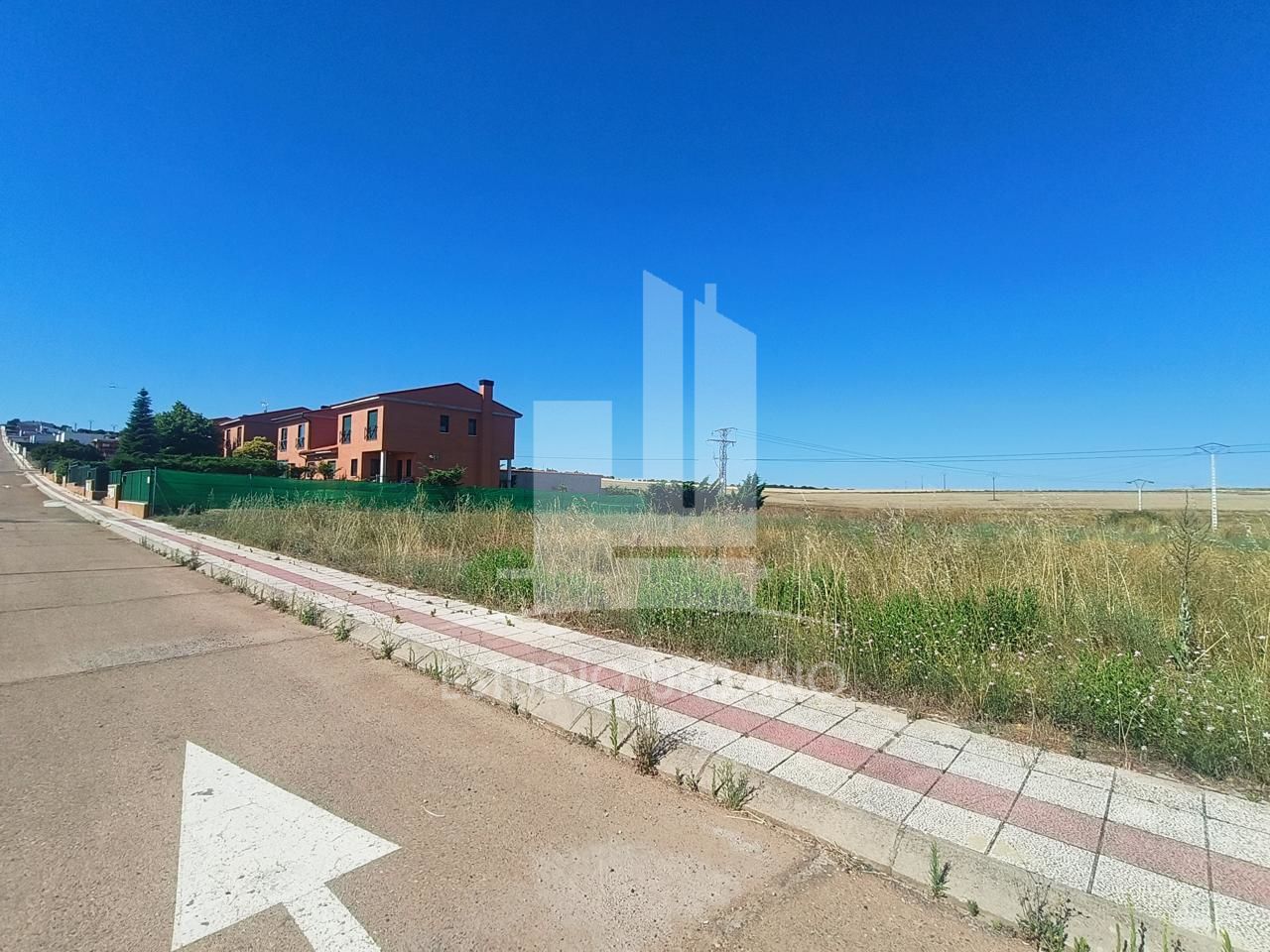 terrenos en carrascal-de-barregas · penasolana 150000€