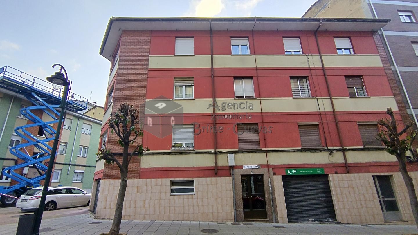 Piso en Calle Auseva 7, Corbera, Asturias de 74 m2