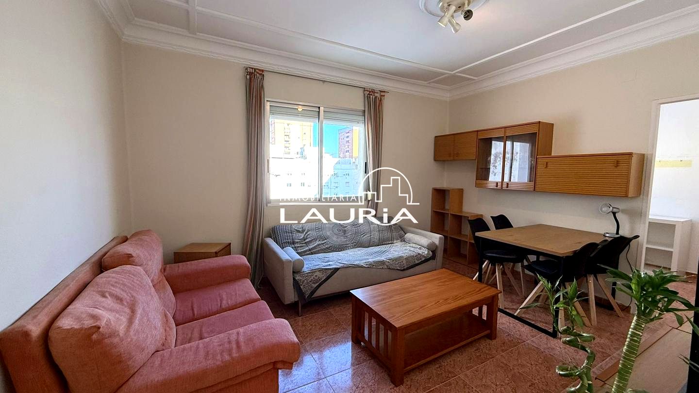 Piso en Avenida Cardenal Benlloch, València, Valencia de 86 m2