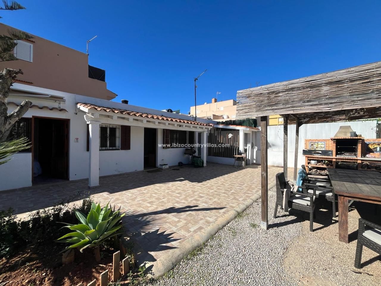 Nice independent house located in a quiet area - Playa d´en Bossa
