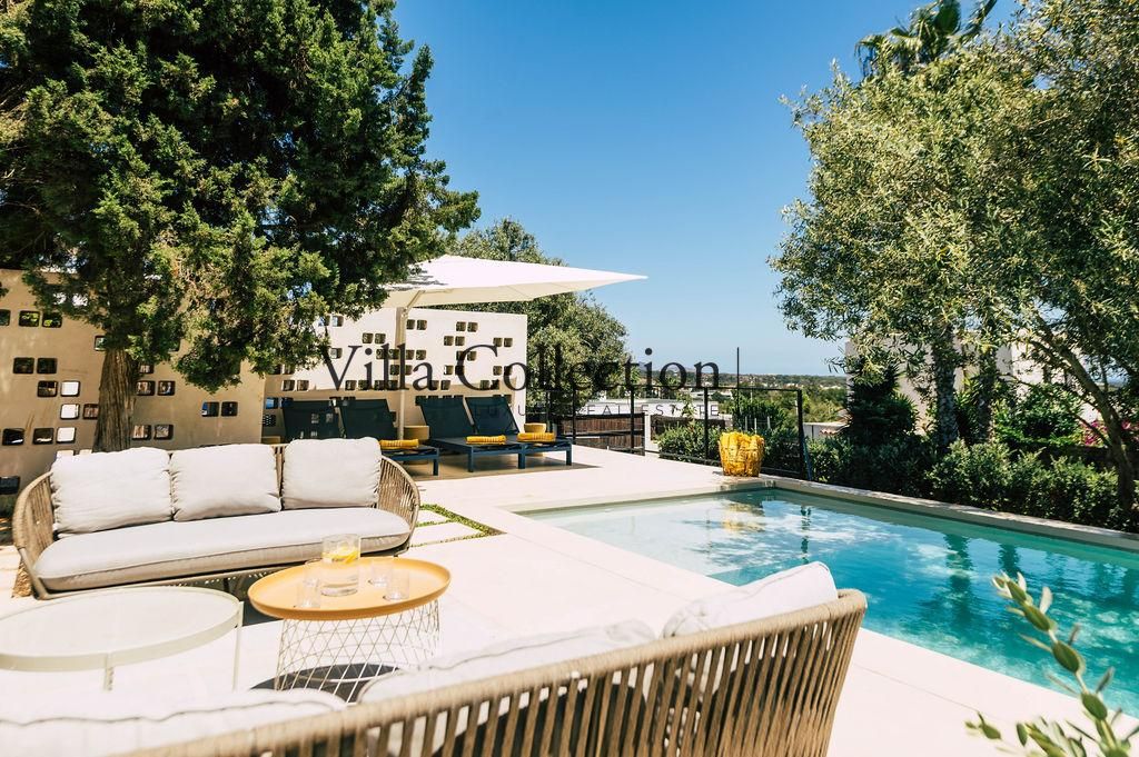 Casa / chalet en Calle de Sta. Teresa de Jesus, Santa Eulalia del Rio, Islas Baleares de 250 m2