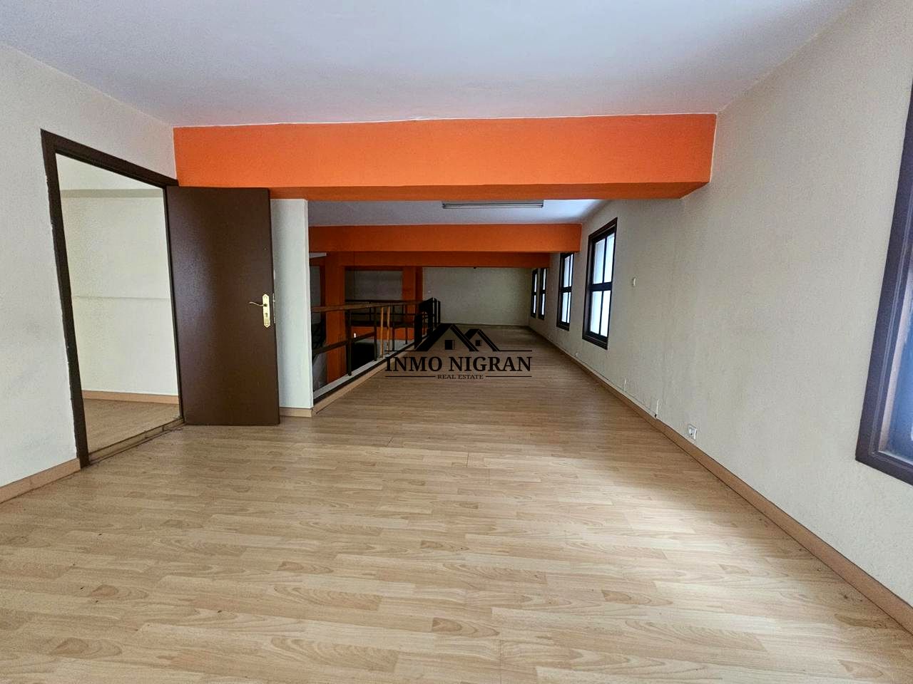 Shop in Rúa López Mora, Vigo, Pontevedra of 164 m2